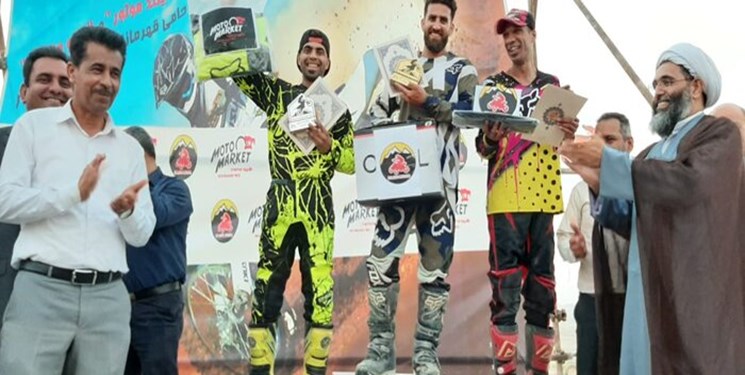 قشم قهرمان مسابقات موتور کراس هرمزگان شد