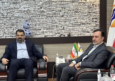 برنامه‌ریزی برای استفاده از ظرفیت‌های مناطق آزاد برای رونق اقتصاد ملی