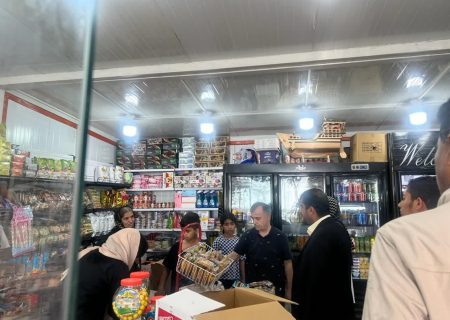 نظارت بر اصناف قشم به منظور ارائه خدمات مطلوب با جديت ادامه دارد/ تشويق ۲۶ واحد صنفي