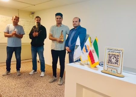 راهنمای گردشگری برتر جزیره قشم تجلیل شد