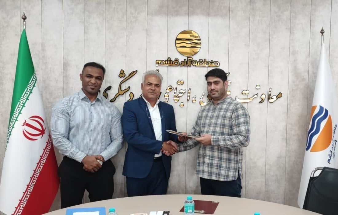 عبدالعزیز سمایی رییس هیات بادبانی منطقه آزاد قشم شد