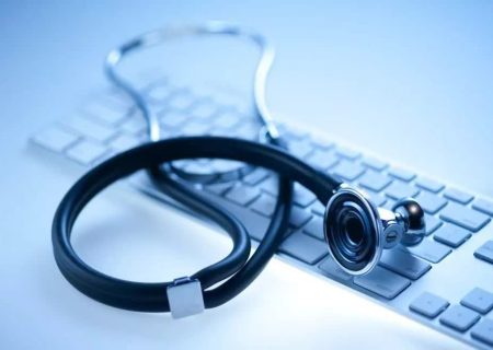 ویزیت انلاین 10 هزار قشموند با همکاری سازمان منطقه آزاد قشم و دکتر ساینا