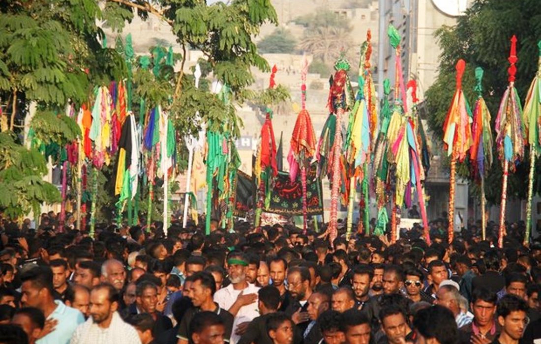 آئین عزاداری علم گردانی در میناب