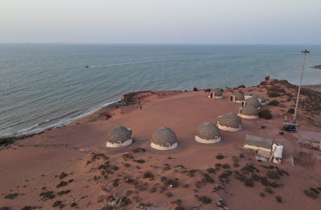 «آب» به پهنه گردشگری جزیره لارک می‌رسد