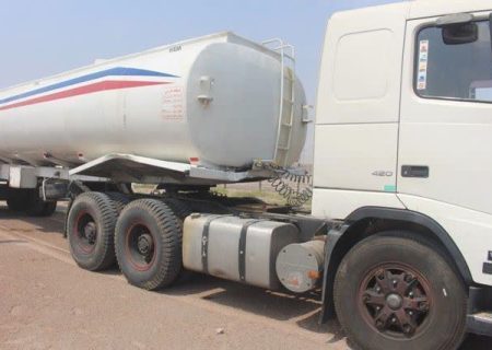 توقیف تانکر حامل ۳۴ هزار لیتر سوخت قاچاق در جاسک