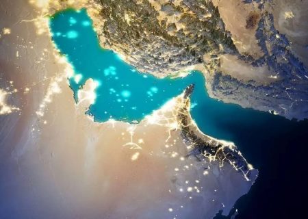 حمله دشمن آمریکایی صهیونیستی به منطقه‌ای مسکونی در بندرعباس