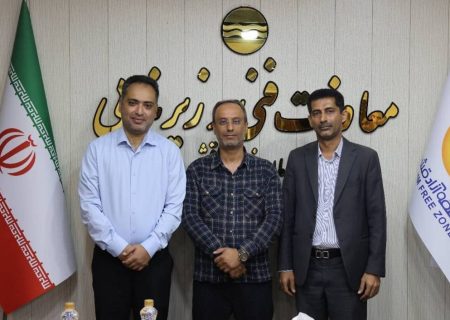 عباس حریرنیا سکان مدیریت فنی و زیربنایی منطقه آزاد قشم را بر عهده گرفت