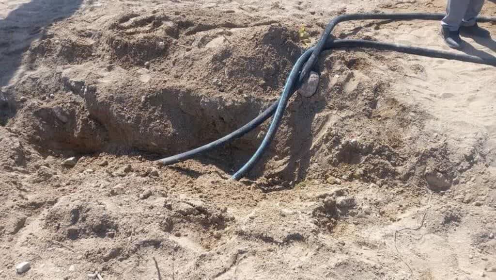 انهدام خط لوله انتقال سوخت قاچاق در سواحل بندرلنگه