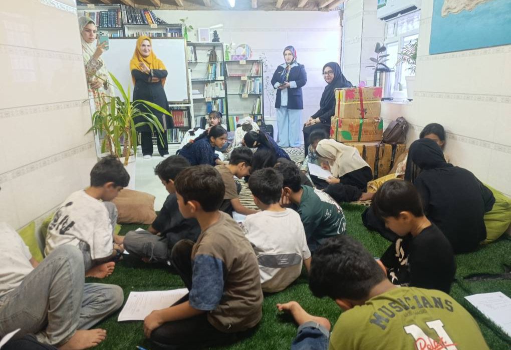 حمایت بخشدار مرکزی قشم از «خانه مانا» گیاهدان