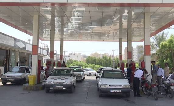 عرضه بنزین بدون محدودیت در بندرعباس