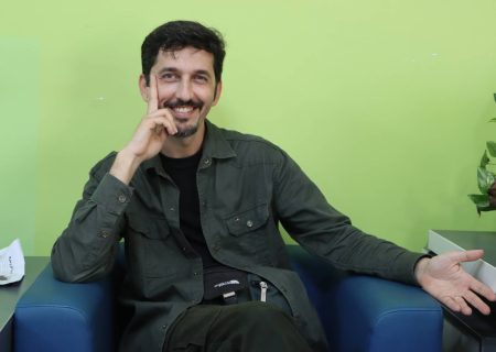 وقتی اقتصاد، خبر را زمین‌گیر می‌کند
