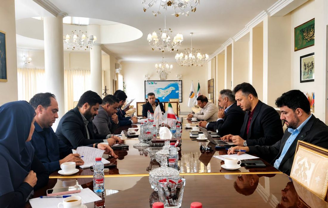 ۲۲ فعال اقتصادی قشم، مطالبات خود را مطرح کردند